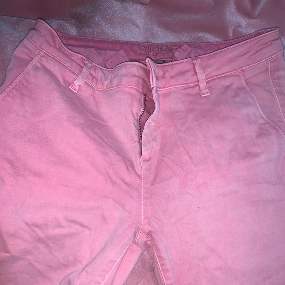 Pink Jeans - Picture 4 of 7